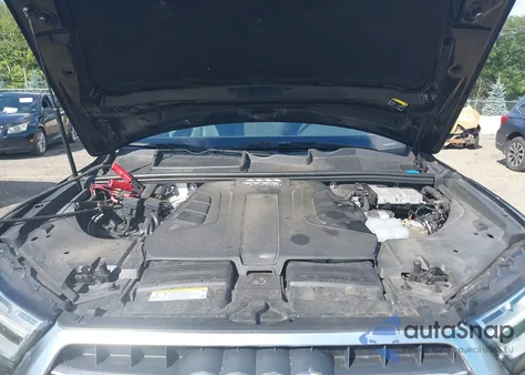 2018 Audi Q7 3.0T Premium z USA, uszkodzony, nr VIN WA1LAAF71JD051158